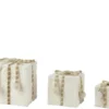 Boîte cadeau en fausse fourrure blanche petit modèle - 11 x 11 x 11 cm