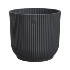 Cache-pot vibes fold coloris noir en plastique recyclé Elho - Ø 16 cm