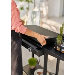 Capot pour barbecue Base 60 coloris noir en acier Forge Adour - 63 x 43 x 8,5 cm