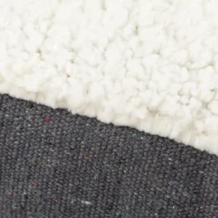 Couchage pour chien coloris gris coussin Scruffs Eco Eden - Taille L 100 x 70 cm