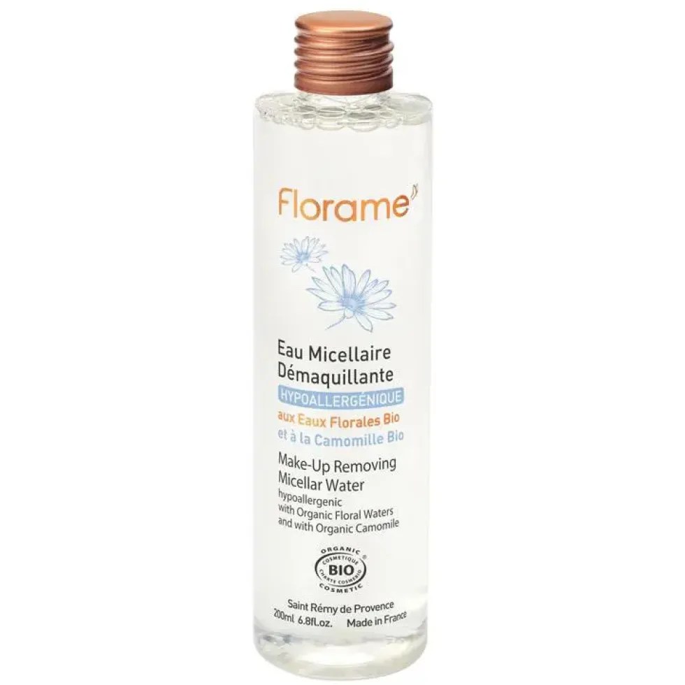 Eau micellaire démaquillante bio en flacon de 200 ml
