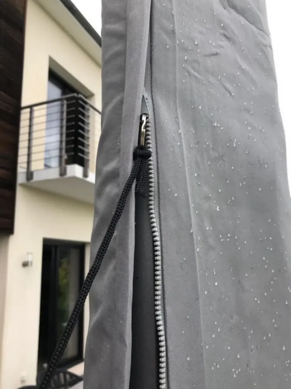 Housse de parasol déporté avec tuteur - MWH - 3m x 3m
