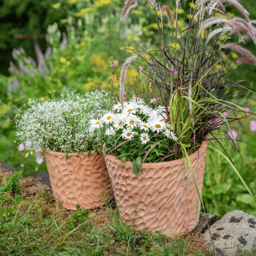 Pot conique en terre cuite coloris beige Poterie du Bousquet Artisan - Ø 55 x H 46 cm