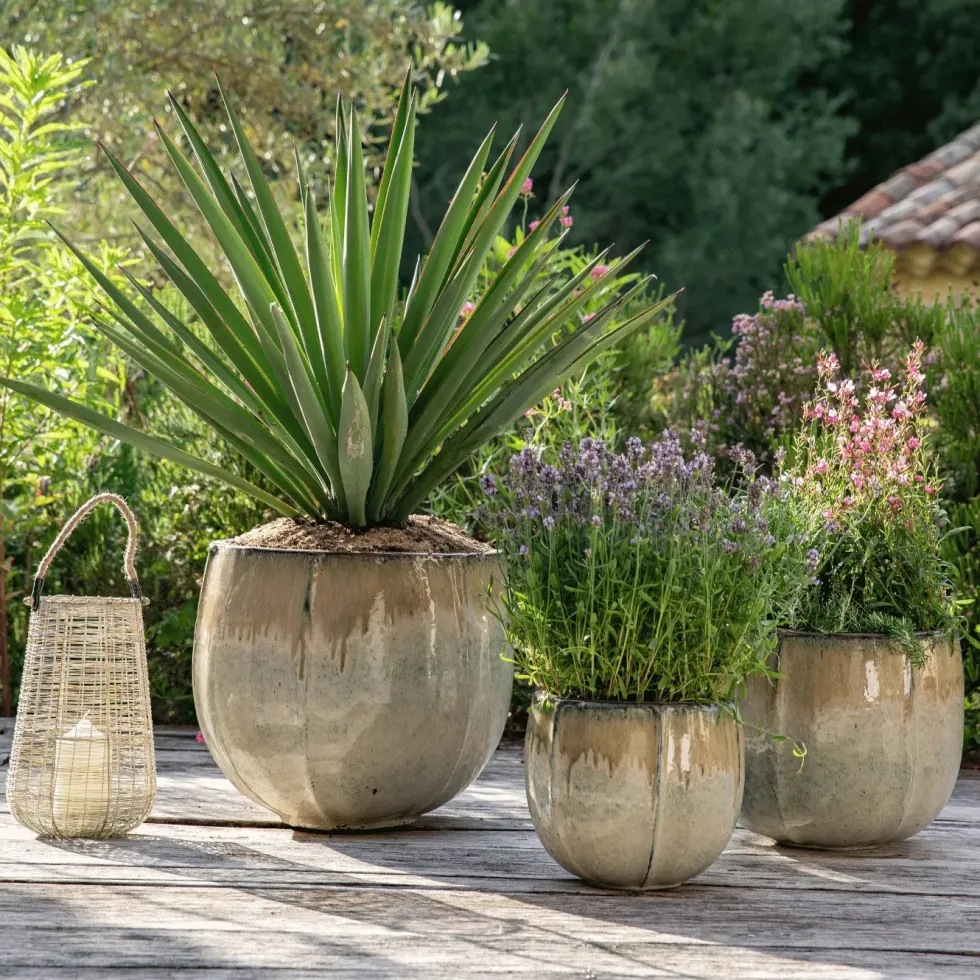 Pot rond en céramique coloris crème Edelman Corsica - Ø 36 x H 34 cm