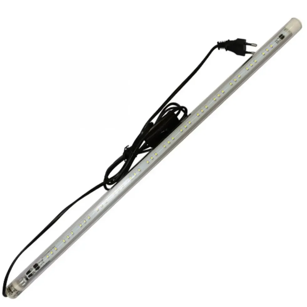Tube LED aquarium, lumière du jour 6500K, design classique - OASE HighLine 40